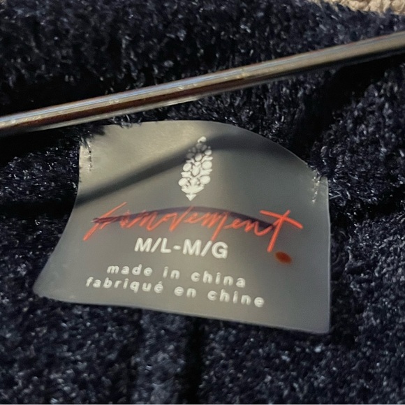 Free People Movement Cozy Season Set - Picture 7 of 7